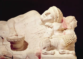 Velthur Partunusの石棺の詳細、紀元前8〜1世紀のテラコッタ